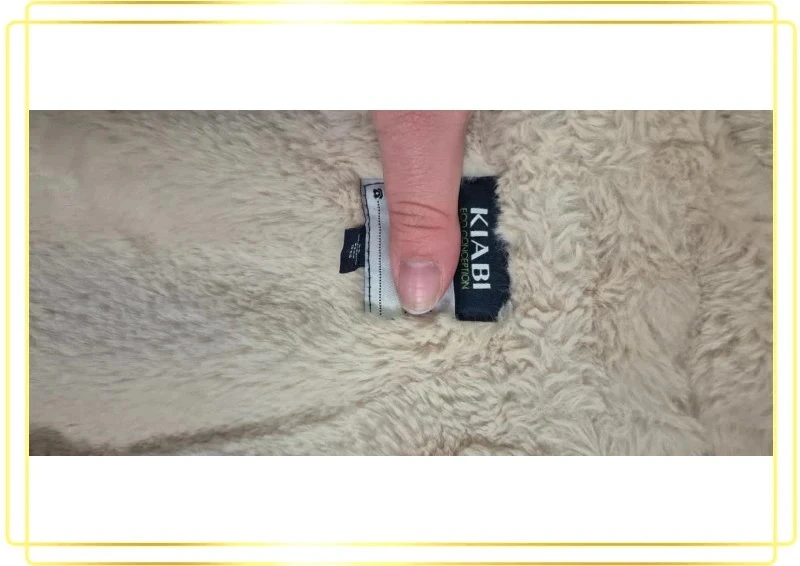 Mouwloos schapenvachtjasje voor babymeisje – photo 6